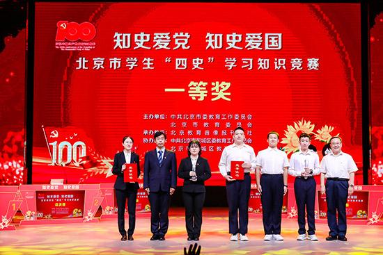 为什么追女生要付出很大的代价，无论是金钱还是……，万一她耍你呢，值得吗😳（女生请回